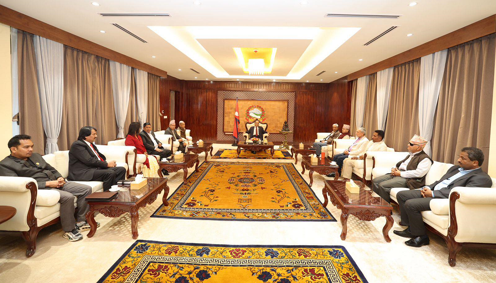 सत्तारुढ गठबन्धनको बैठकमा सरकारको न्यूनतम साझा कार्यक्रमको मस्यौदा पेश